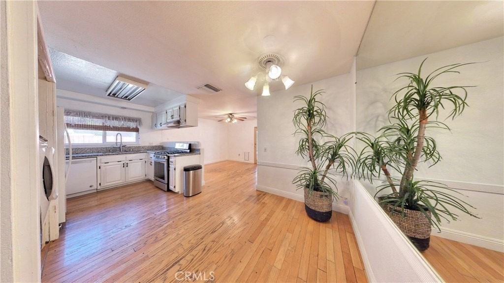 4053 Bayberry - Photo 32