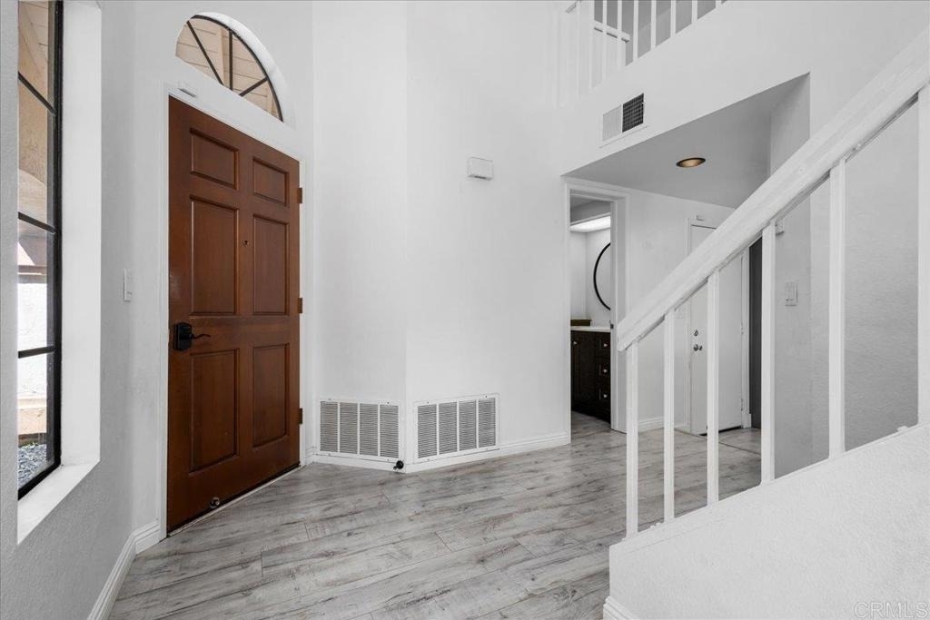 1908 Clearbrook Drive - Photo 8