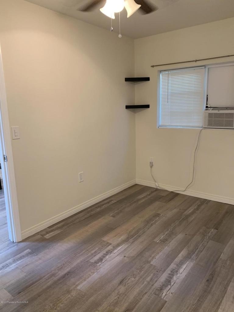 10528 Langmuir Avenue - Photo 13