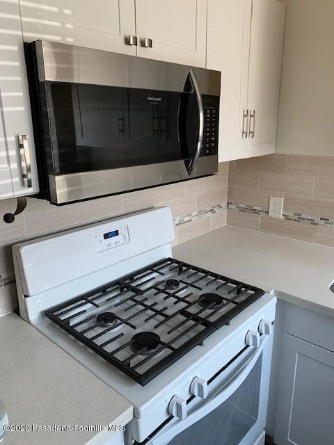 10528 Langmuir Avenue - Photo 7