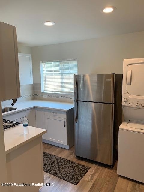 10528 Langmuir Avenue - Photo 9