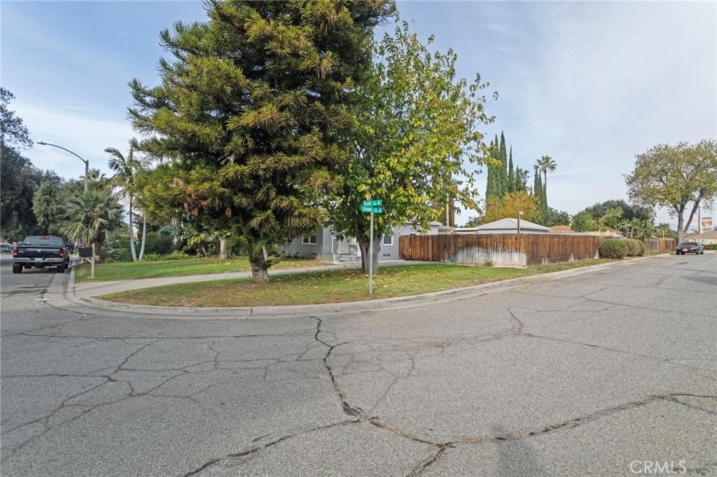 3469 Verde Street - Photo 2