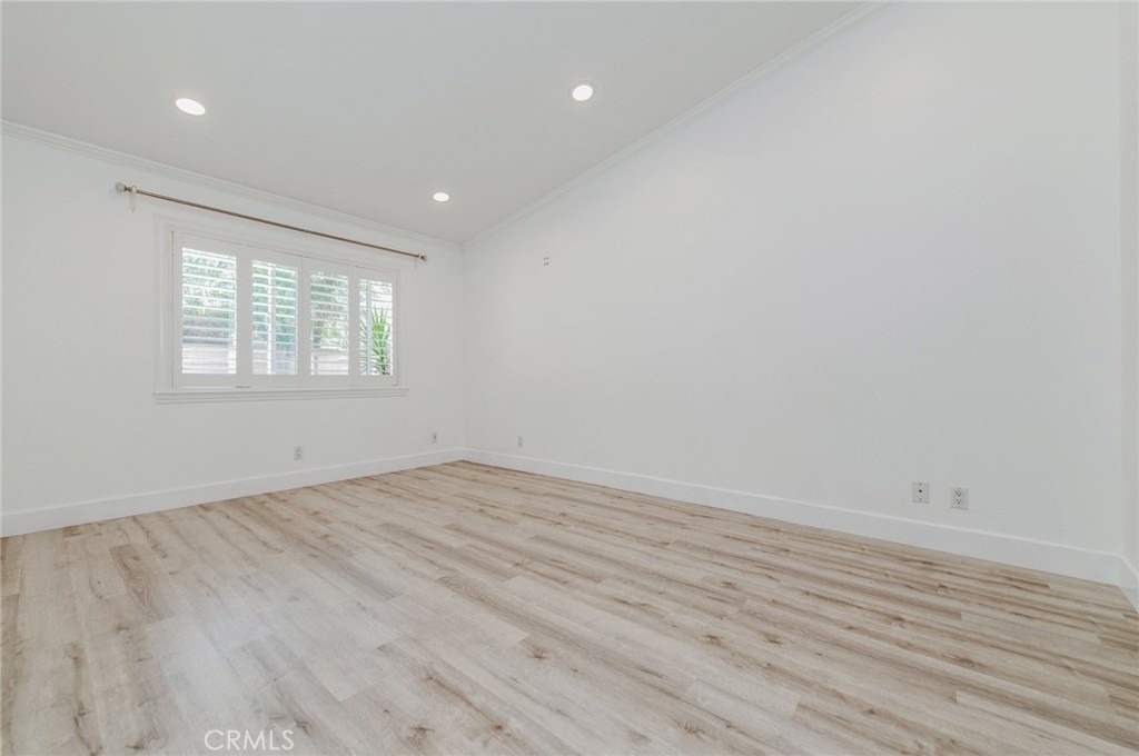 38 Cresthaven - Photo 18