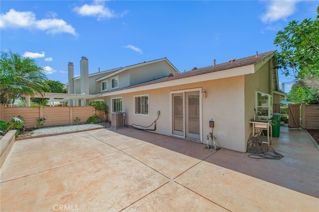 38 Cresthaven - Photo 23