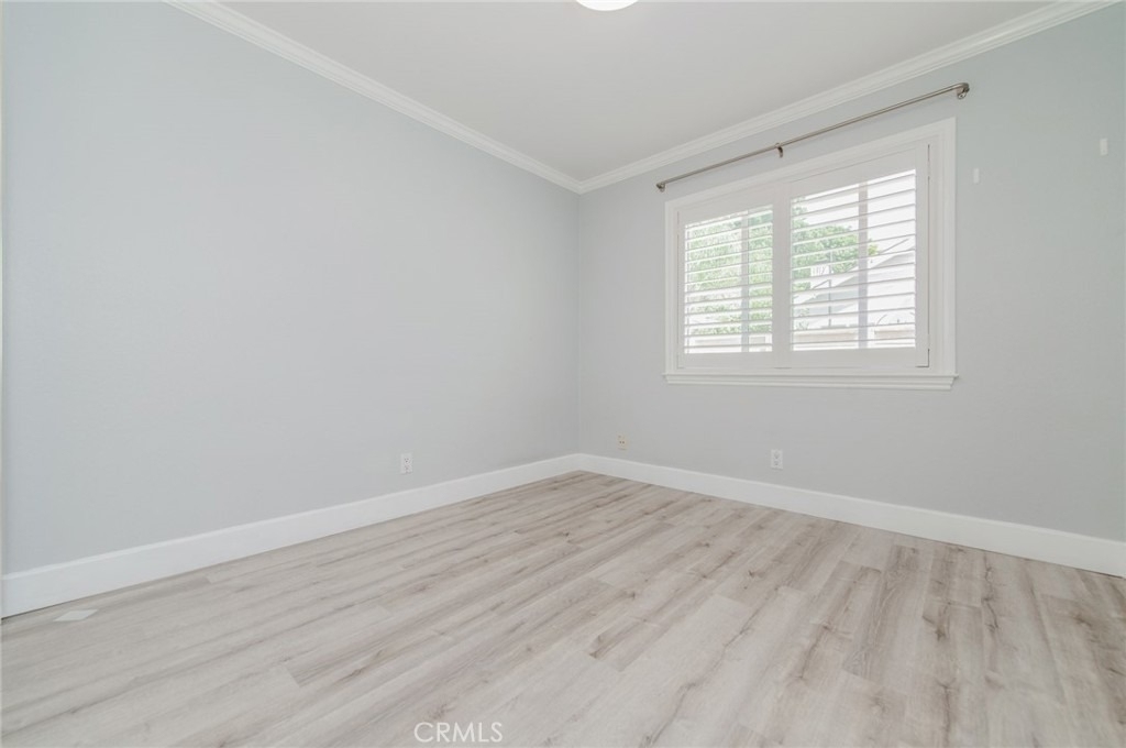 38 Cresthaven - Photo 16