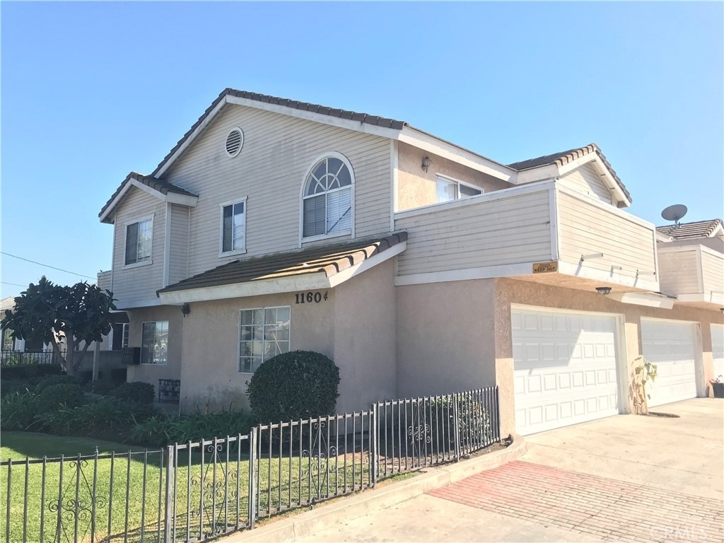 11604 Walcroft Street - Photo 0