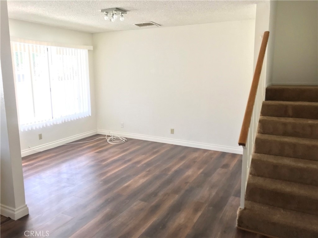 11604 Walcroft Street - Photo 3