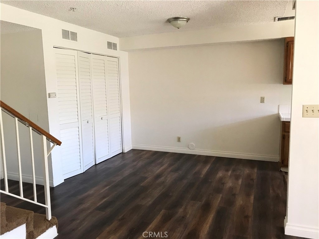 11604 Walcroft Street - Photo 4