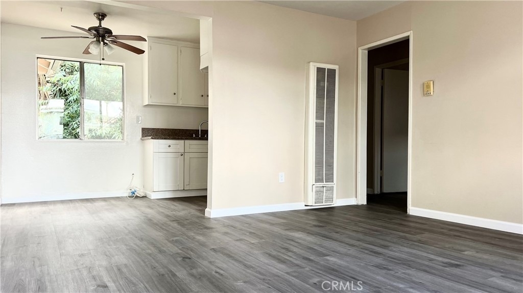 640 Ward Street - Photo 0