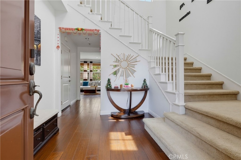 60 Sedgewick - Photo 1