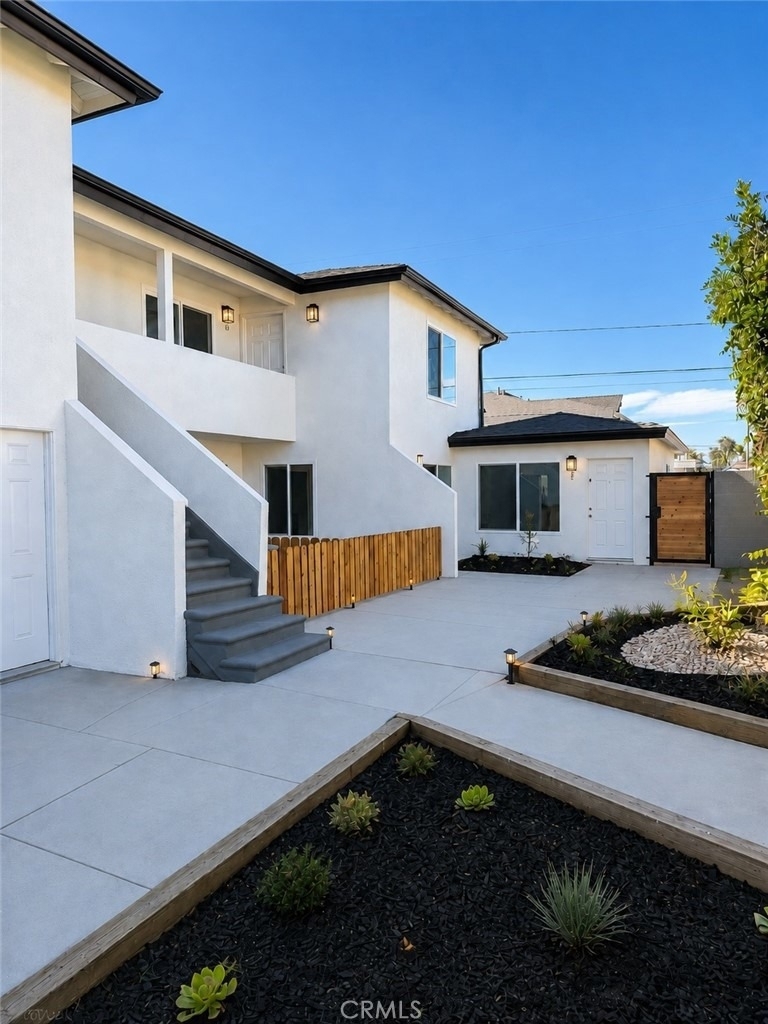 1040 El Camino - Photo 8