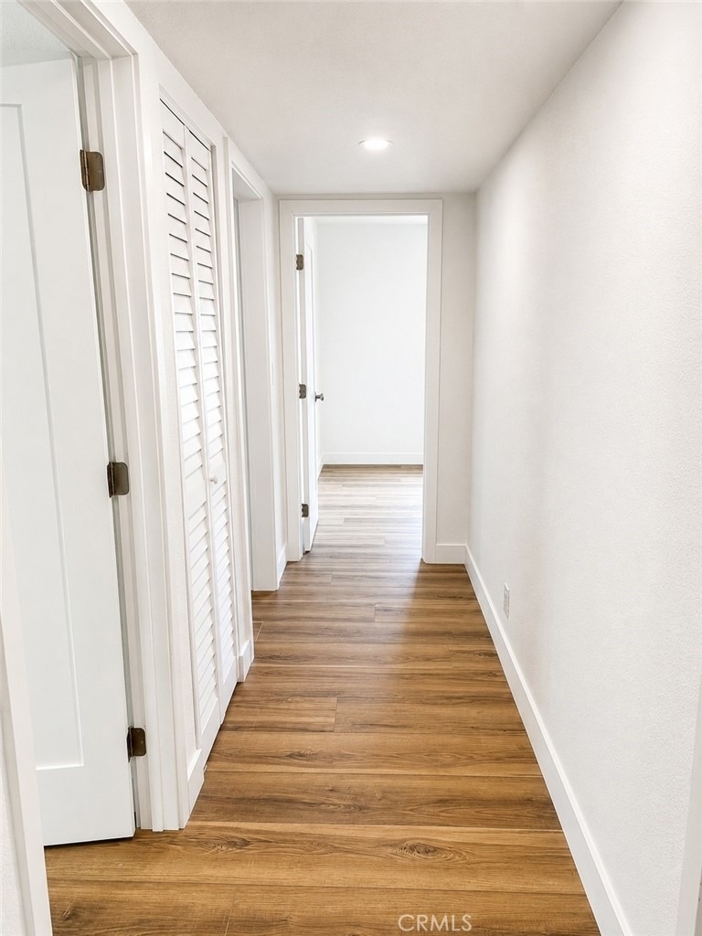 1040 El Camino - Photo 2