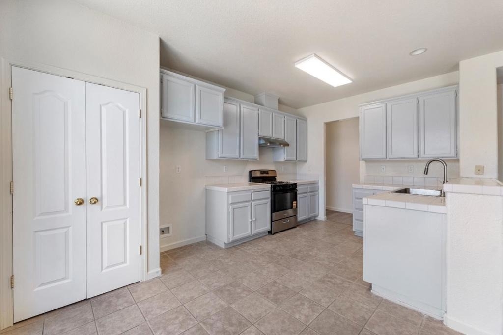 3 Mill Springs Court - Photo 11