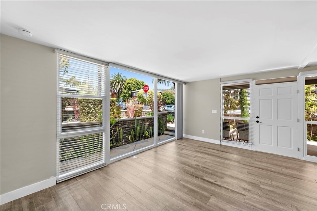 280 Aster Street - Photo 3
