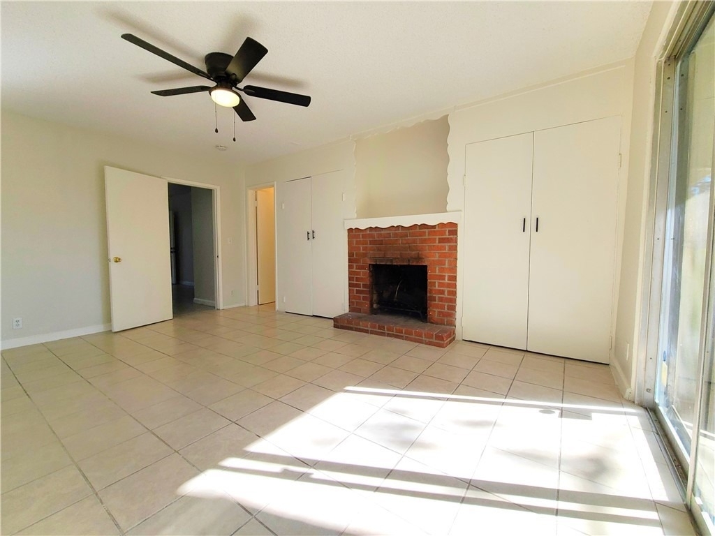 3891 Locust Street - Photo 7