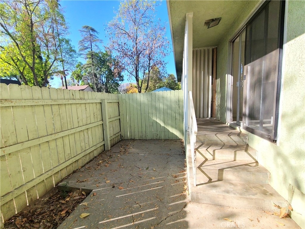 3891 Locust Street - Photo 11