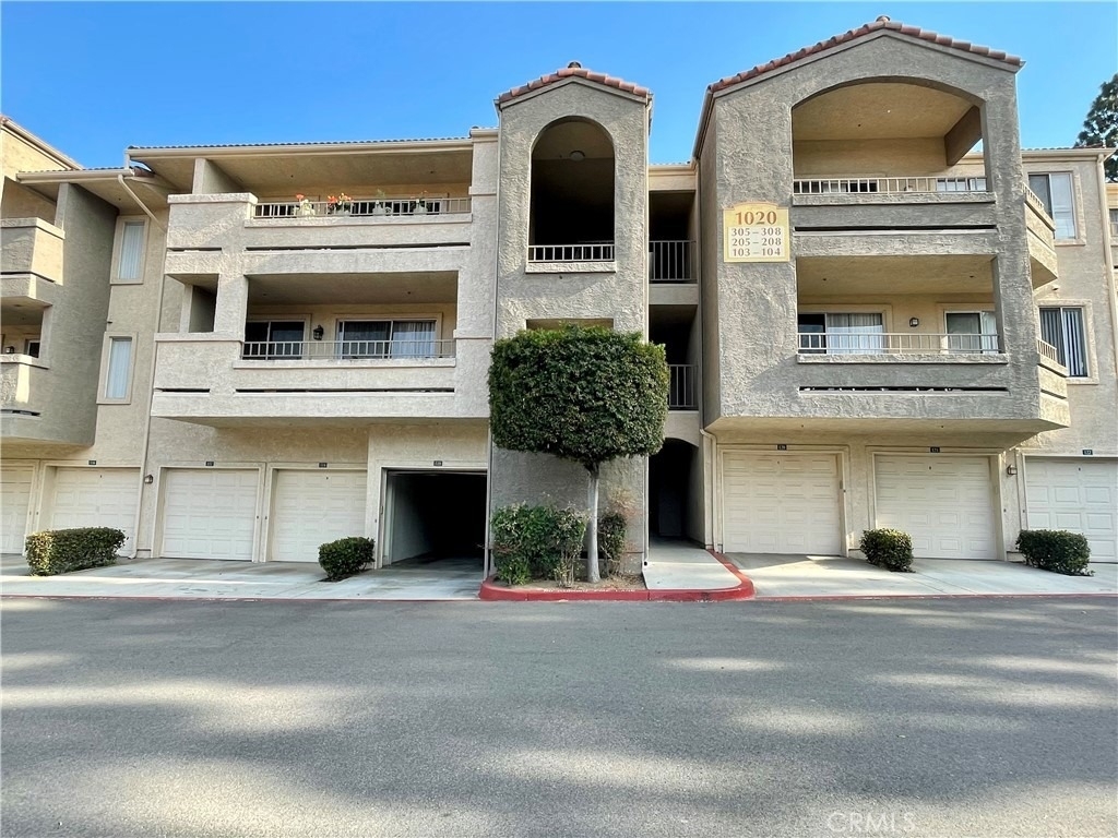 1020 Vista Del Cerro - Photo 2