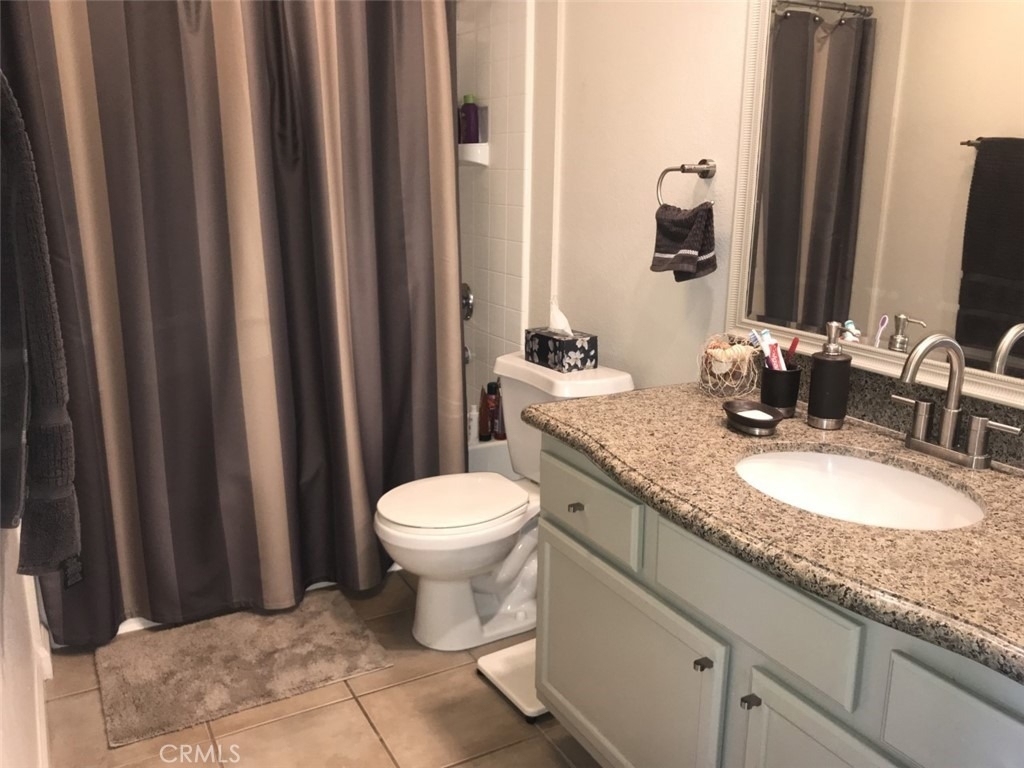 1020 Vista Del Cerro - Photo 12