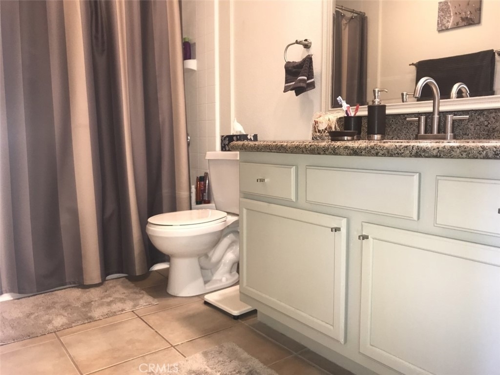 1020 Vista Del Cerro - Photo 13