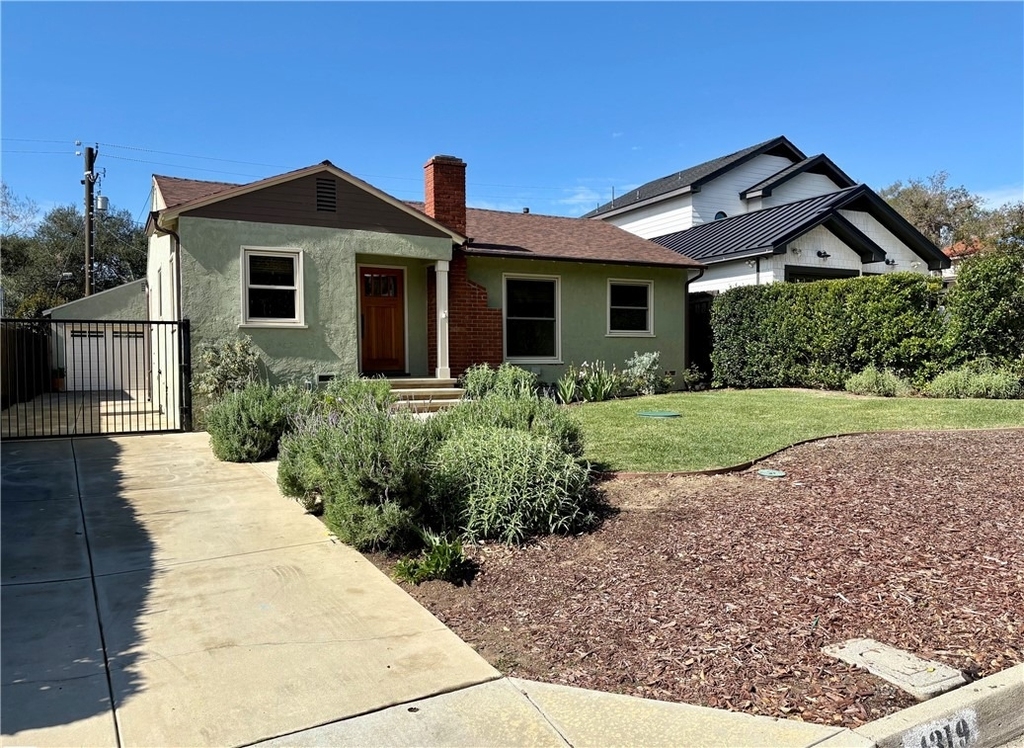 4319 Bel Aire - Photo 0