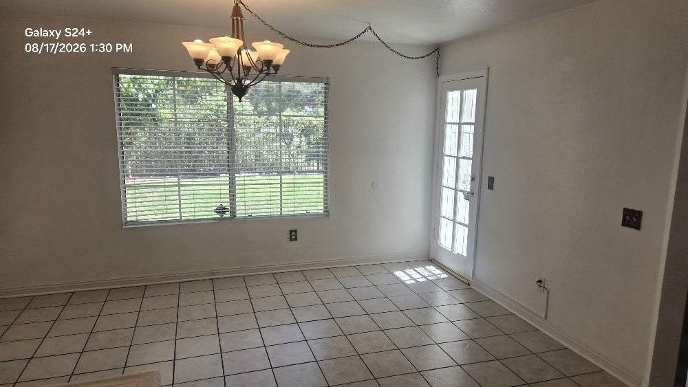 16143 Firestone - Photo 3