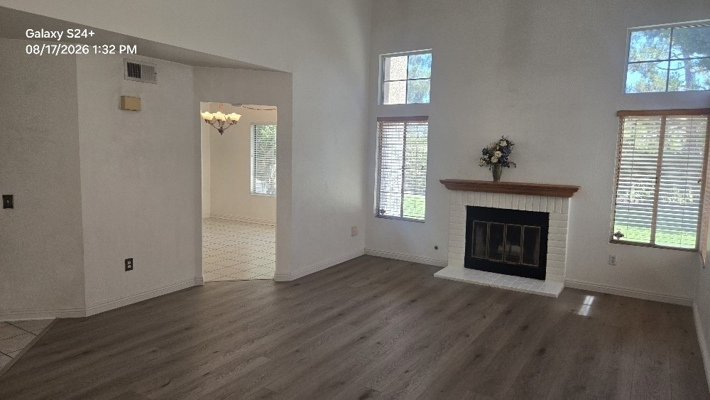16143 Firestone - Photo 5