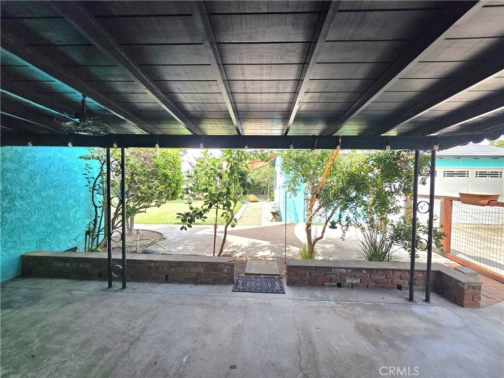 932 W Granada Court - Photo 20