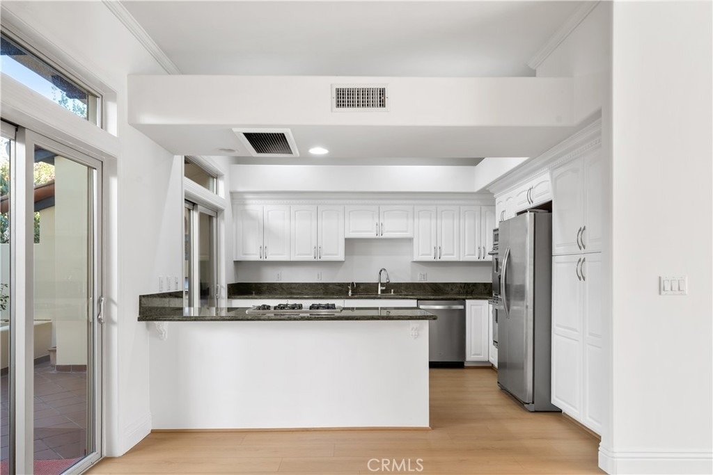 2753 Piedmont - Photo 16