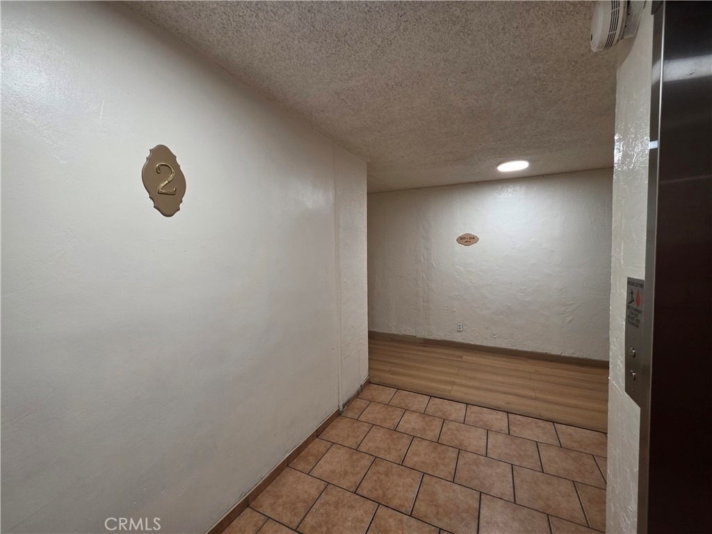 500 Jackson Place - Photo 5