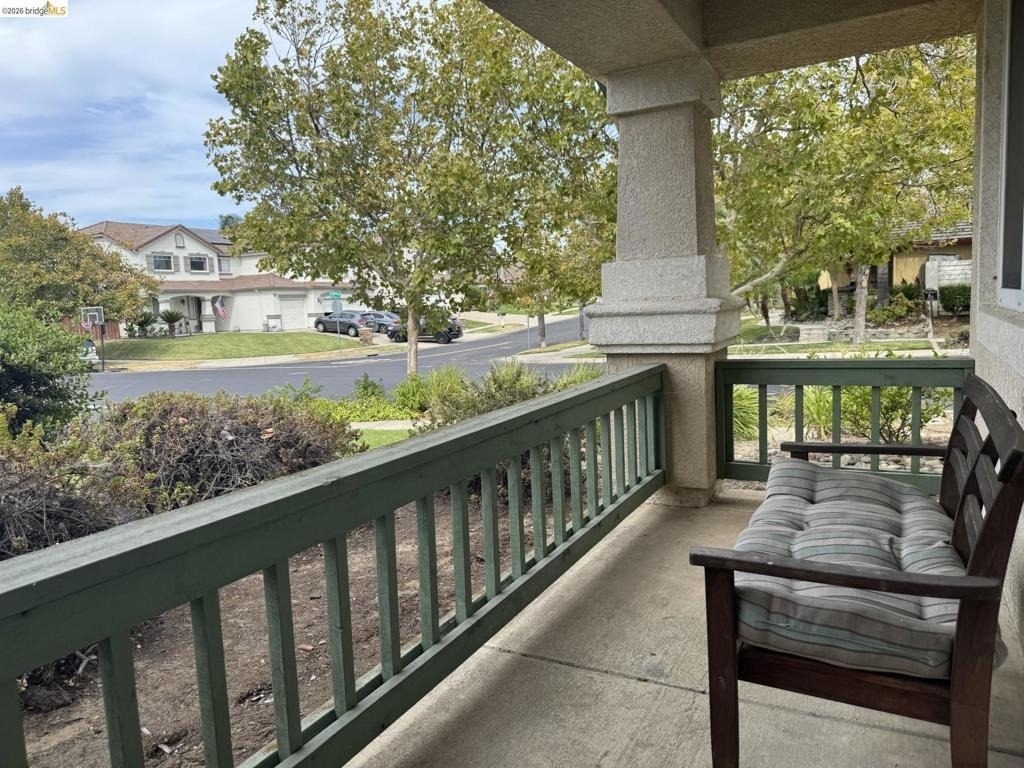400 Pinenut St - Photo 1