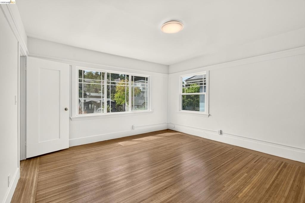 846 Mandana Blvd - Photo 32