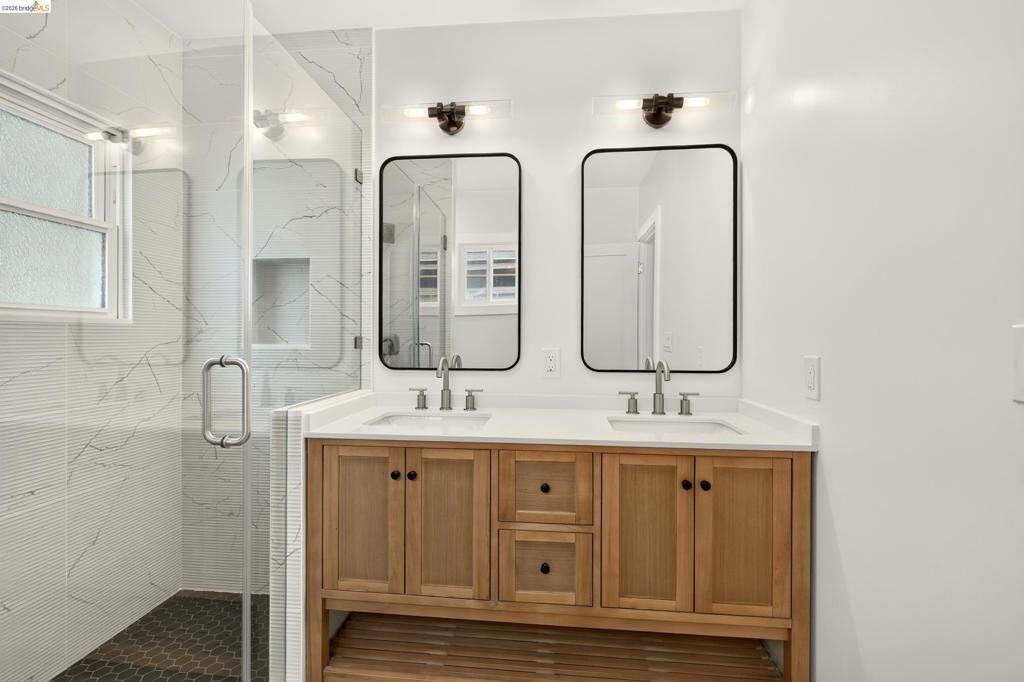 846 Mandana Blvd - Photo 38