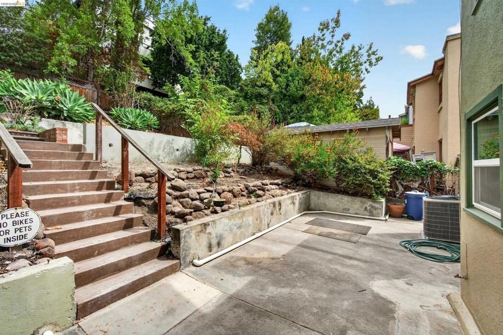 846 Mandana Blvd - Photo 52