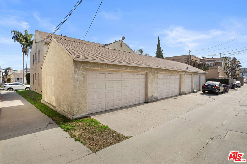 221 Argonne Avenue - Photo 54