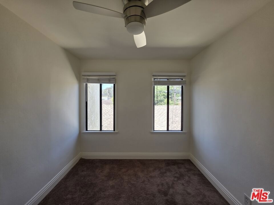 221 Argonne Avenue - Photo 43