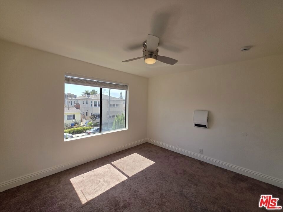 221 Argonne Avenue - Photo 22