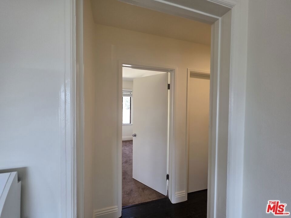 221 Argonne Avenue - Photo 35