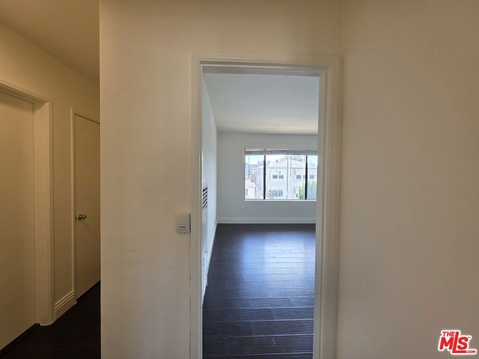 221 Argonne Avenue - Photo 30