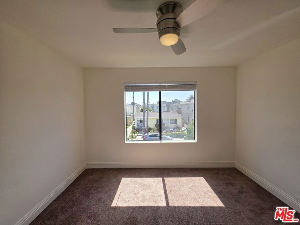 221 Argonne Avenue - Photo 23