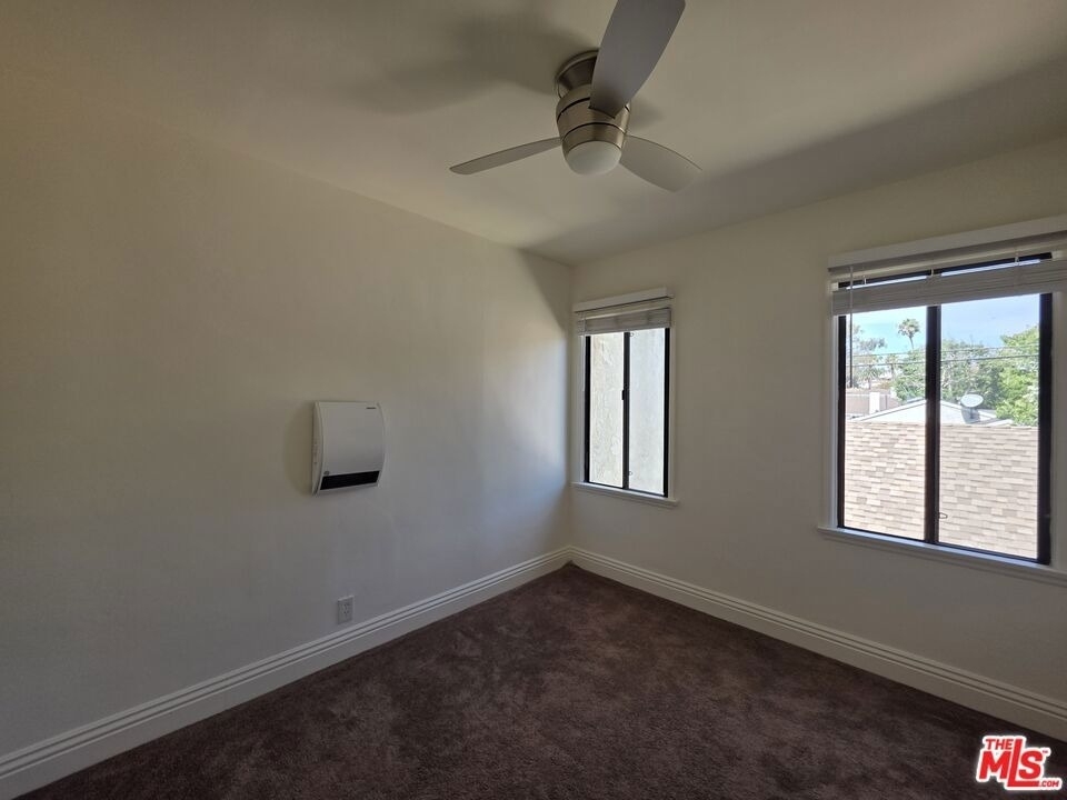 221 Argonne Avenue - Photo 36