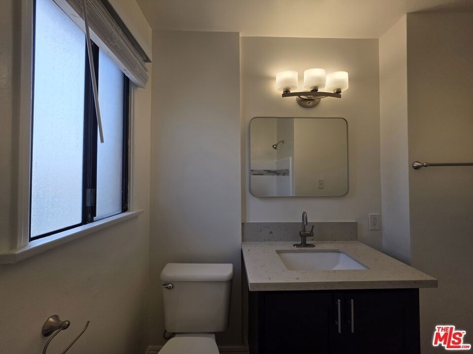 221 Argonne Avenue - Photo 25