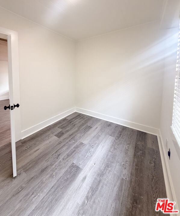 113 N Ivy Avenue - Photo 5