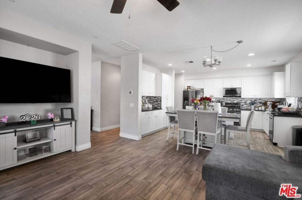 3056 Janine Avenue - Photo 15
