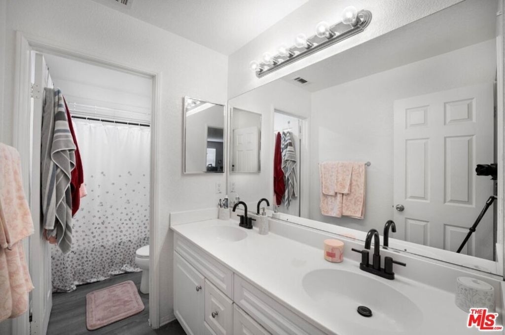 3056 Janine Avenue - Photo 31