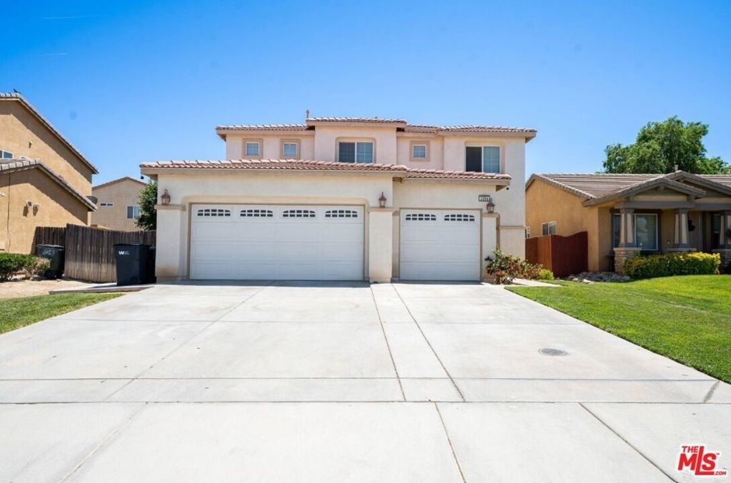 3056 Janine Avenue - Photo 4
