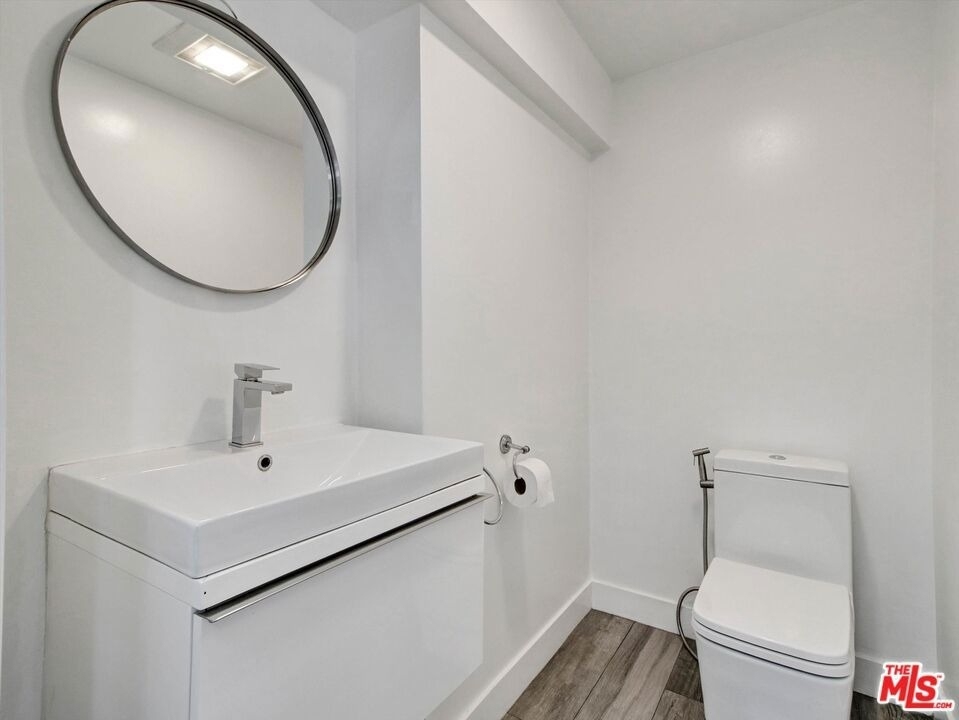 600 S La Brea Avenue - Photo 15