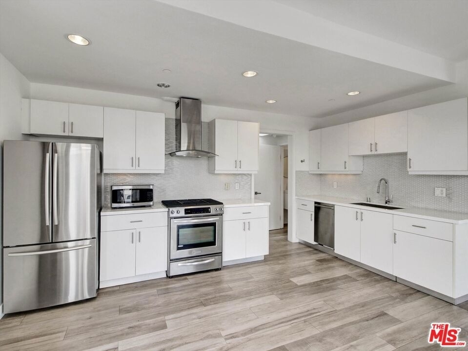 600 S La Brea Avenue - Photo 7