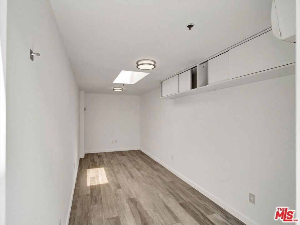 600 S La Brea Avenue - Photo 39
