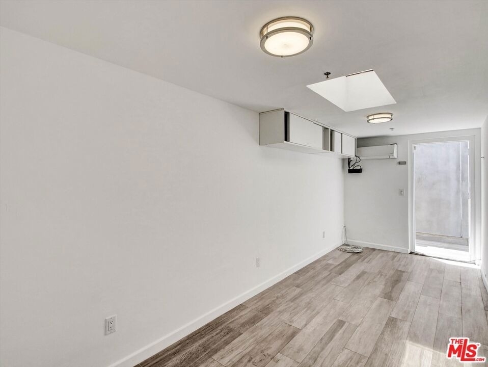 600 S La Brea Avenue - Photo 41