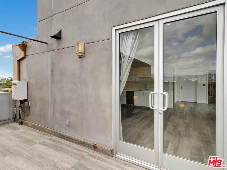 600 S La Brea Avenue - Photo 33
